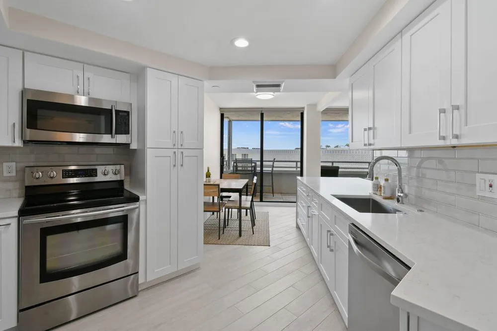 3560 S Ocean Boulevard #907 South Palm Beach, FL 33480
