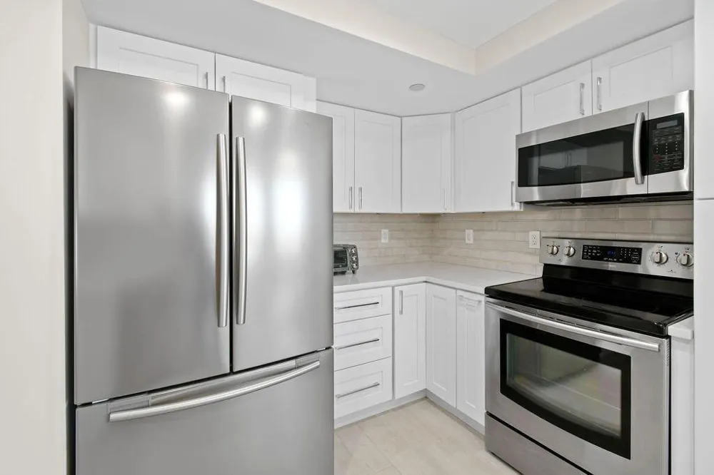 3560 S Ocean Boulevard #907 South Palm Beach, FL 33480