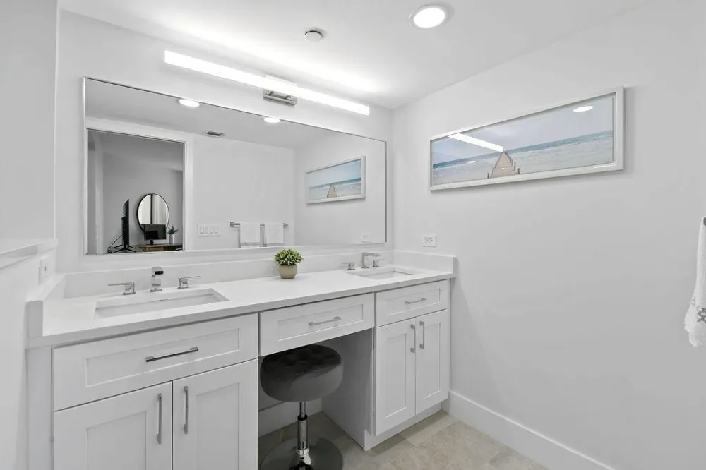 3560 S Ocean Boulevard #907 South Palm Beach, FL 33480