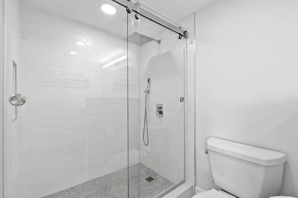 3560 S Ocean Boulevard #907 South Palm Beach, FL 33480