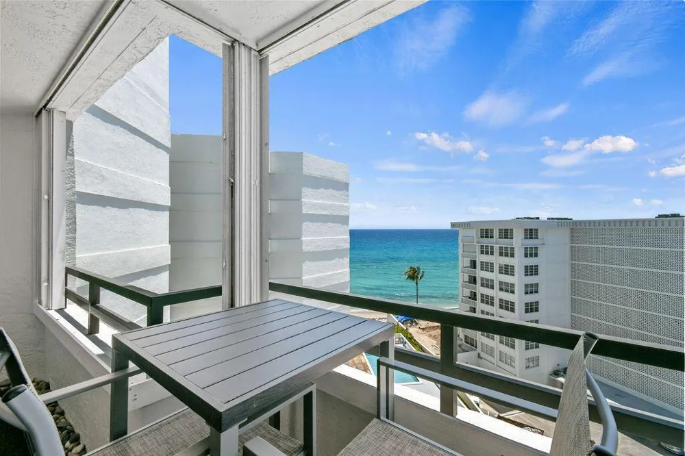 3560 S Ocean Boulevard #907 South Palm Beach, FL 33480