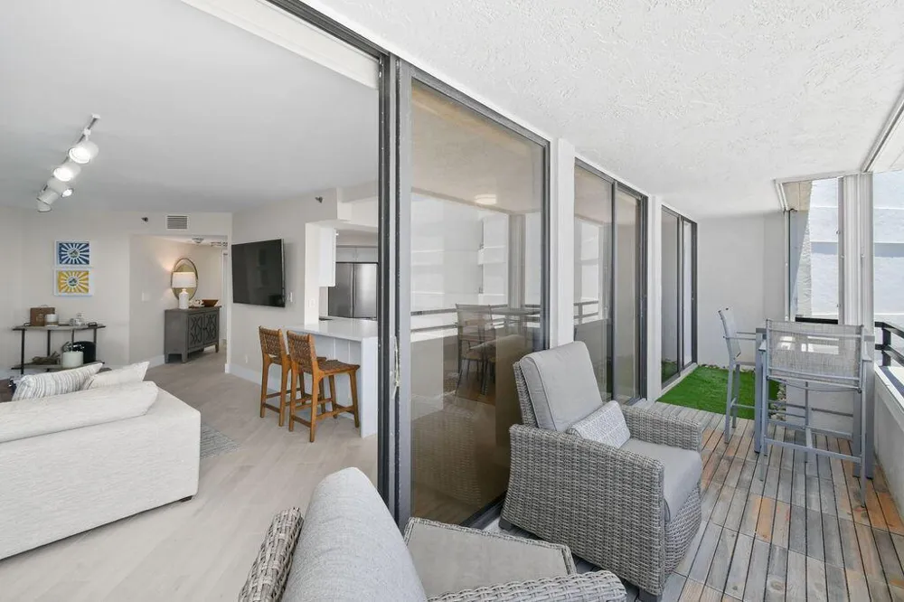 3560 S Ocean Boulevard #907 South Palm Beach, FL 33480