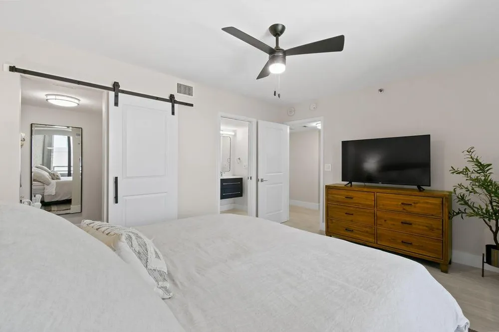 3560 S Ocean Boulevard #907 South Palm Beach, FL 33480