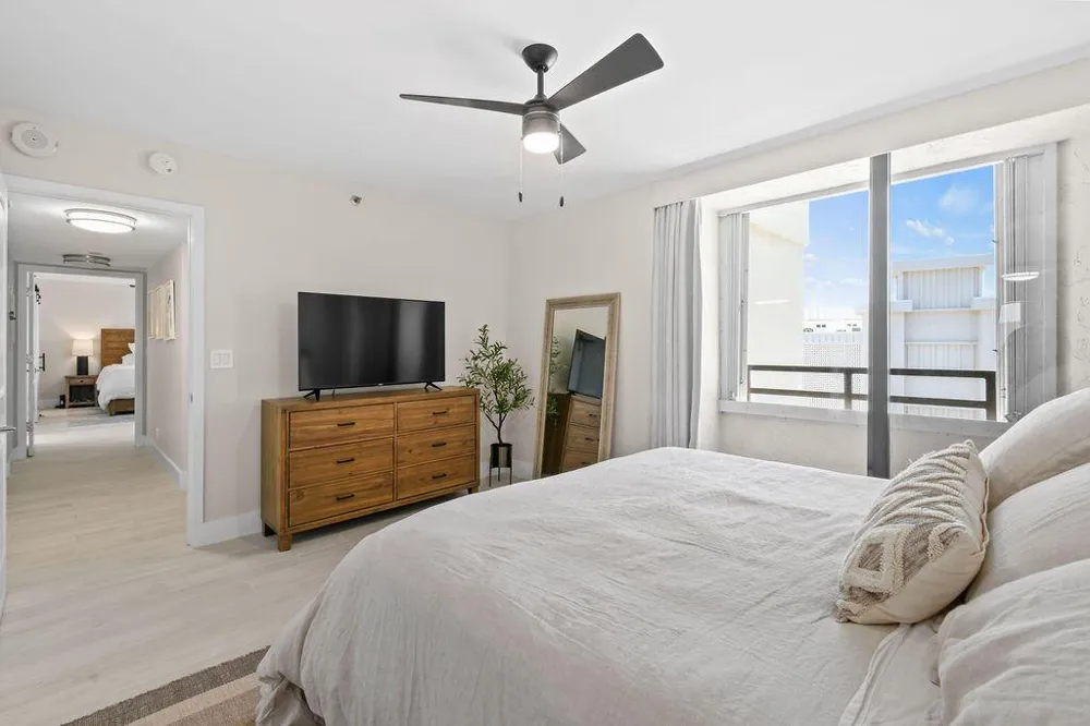 3560 S Ocean Boulevard #907 South Palm Beach, FL 33480