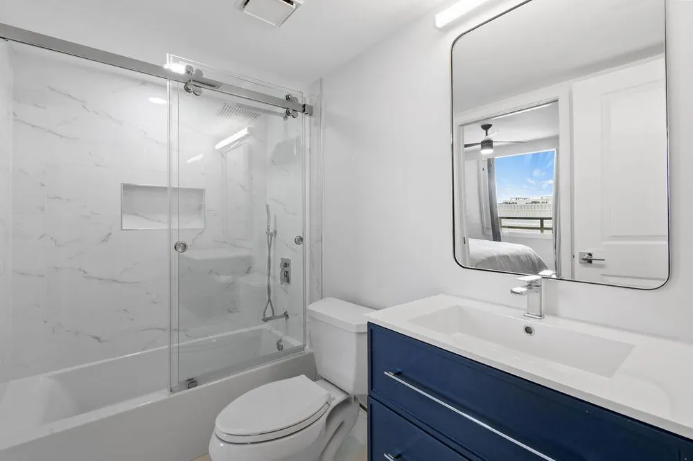 3560 S Ocean Boulevard #907 South Palm Beach, FL 33480