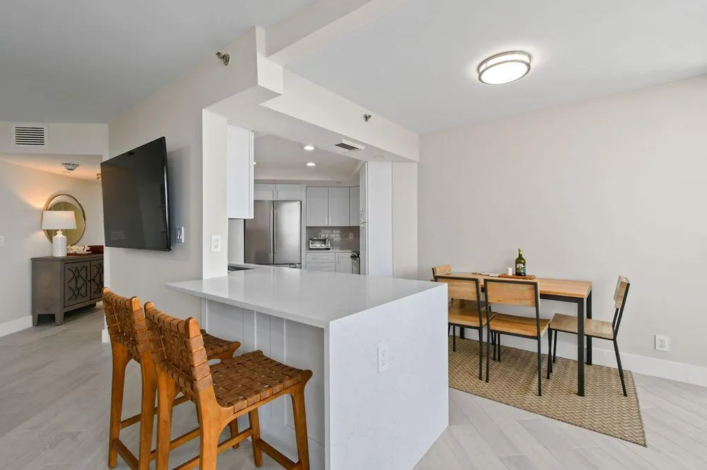 3560 S Ocean Boulevard #907 South Palm Beach, FL 33480