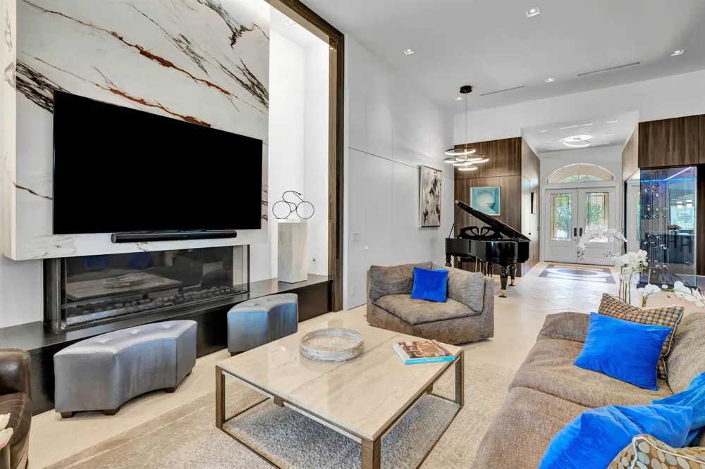 186 Golf Village Boulevard Jupiter, FL 33458