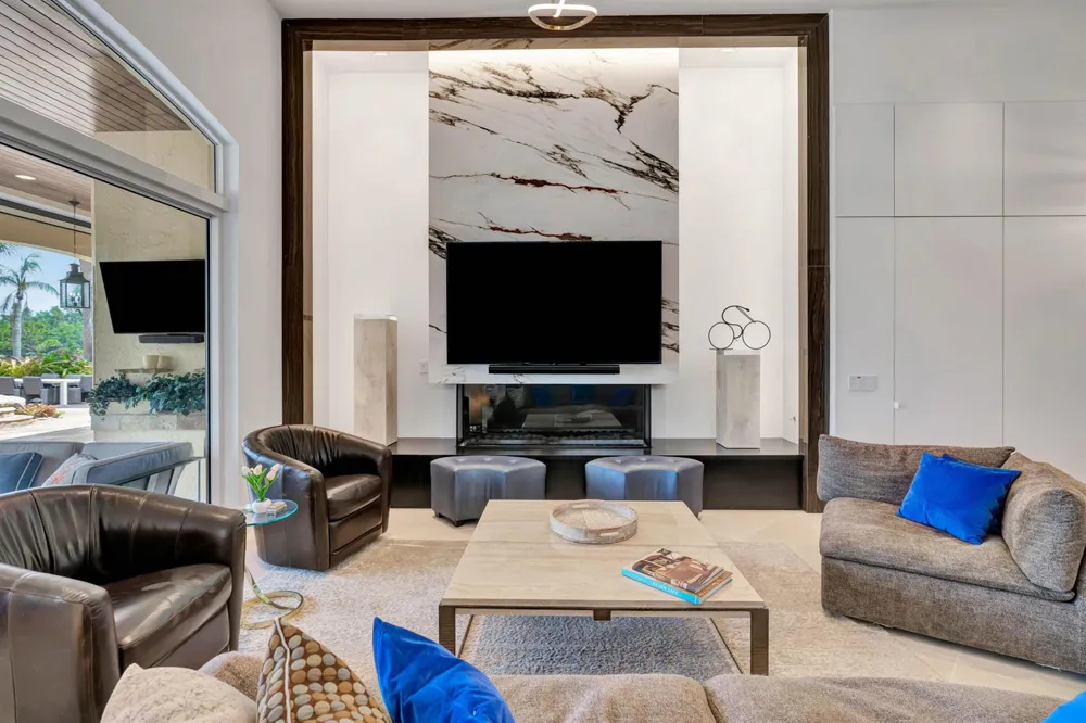 186 Golf Village Boulevard Jupiter, FL 33458