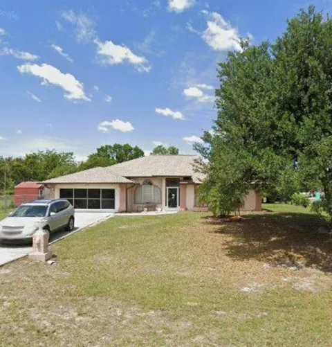 3004 SE Suntan Court Court SE