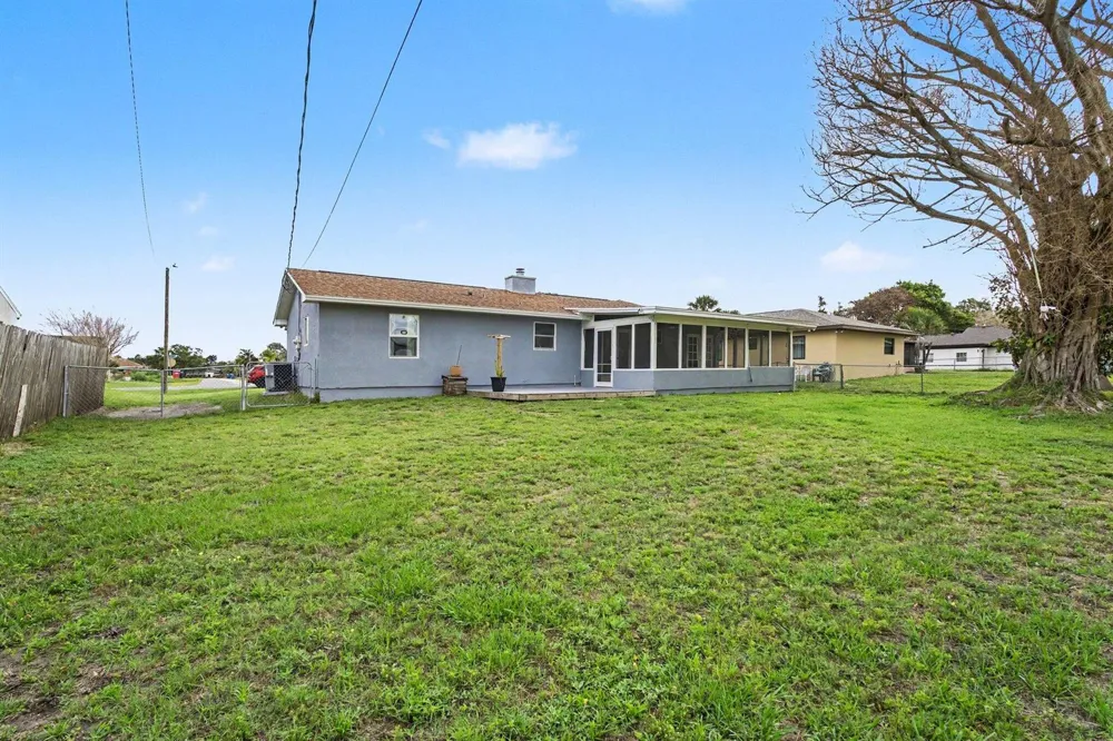 2174 Dickens Street NE Palm Bay, FL 32907