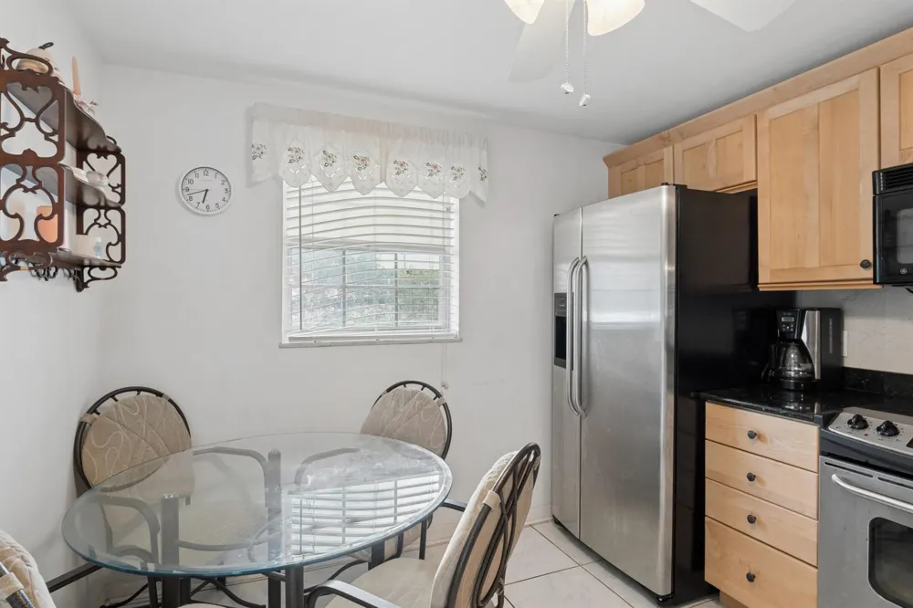 250 John F Kennedy Drive #202 Atlantis, FL 33462