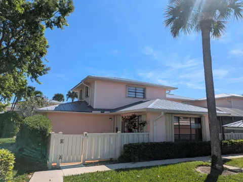 1772 Gulfstream Avenue #E1