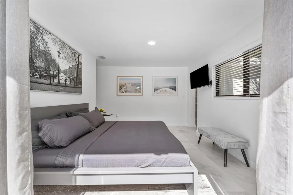 3000 NE 21st Terrace Fort Lauderdale, FL 33306