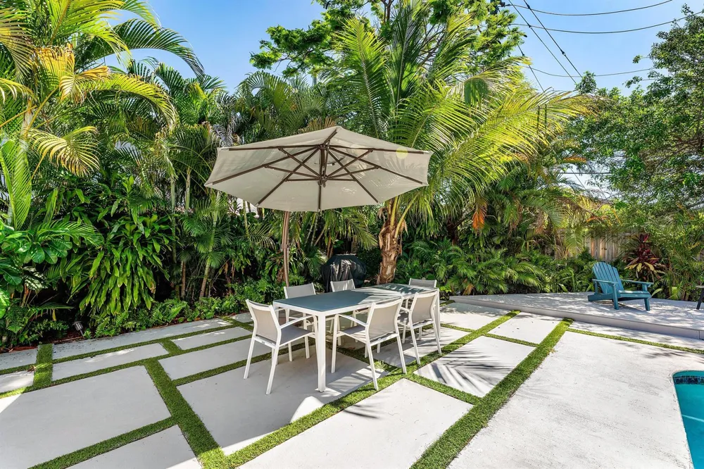 3000 NE 21st Terrace Fort Lauderdale, FL 33306