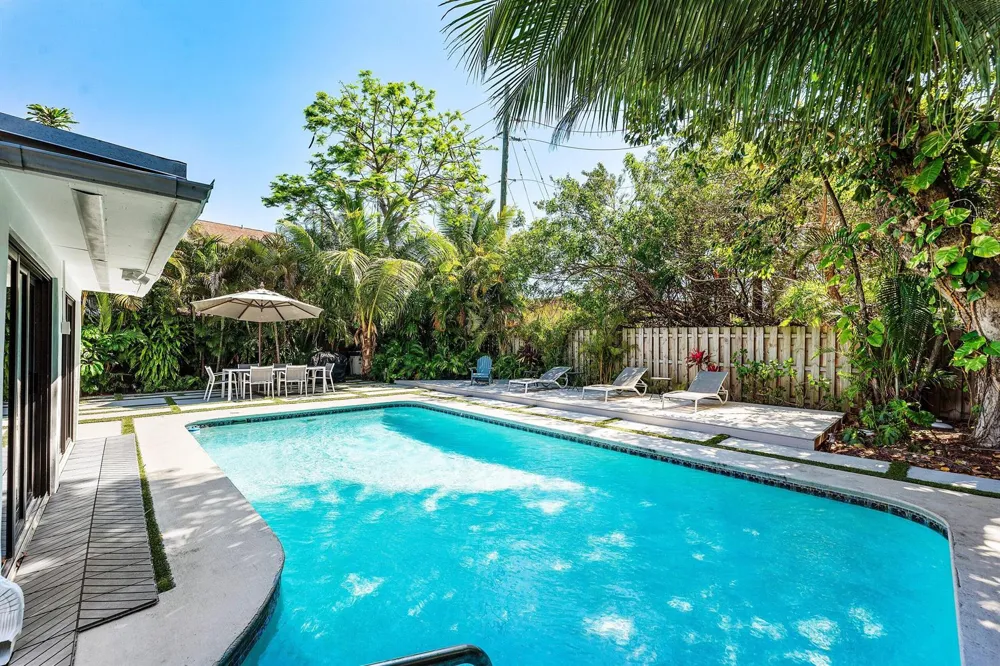 3000 NE 21st Terrace Fort Lauderdale, FL 33306