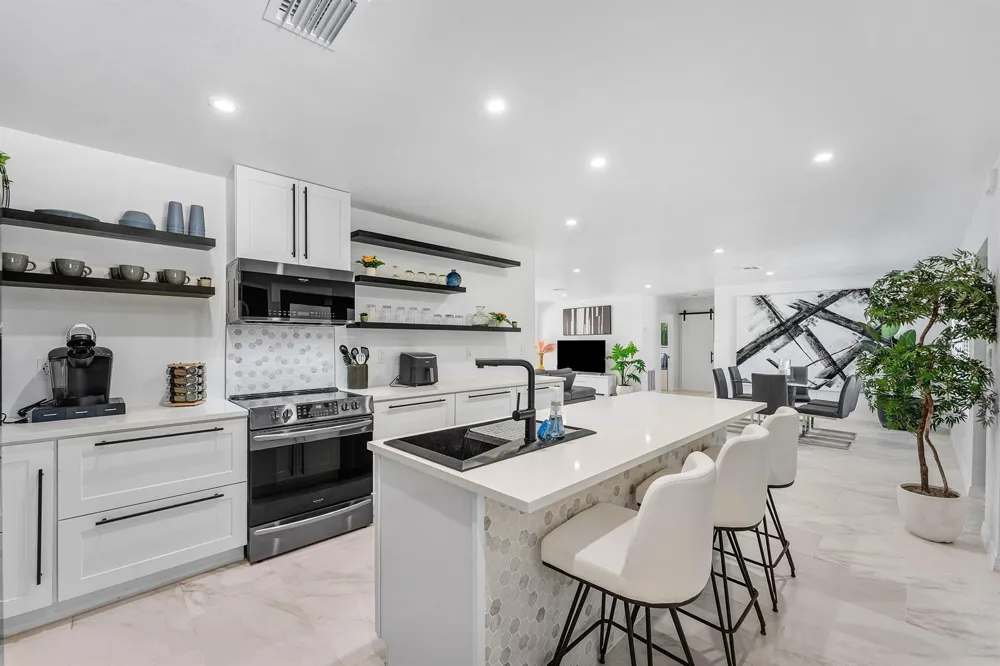 3000 NE 21st Terrace Fort Lauderdale, FL 33306