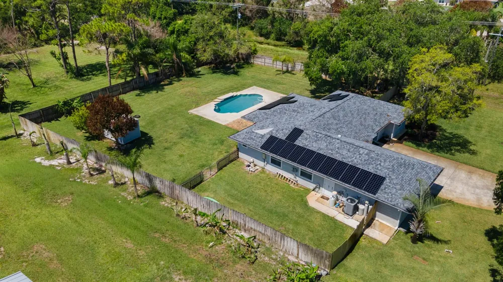 698 Fischer Drive Sebastian, FL 32958