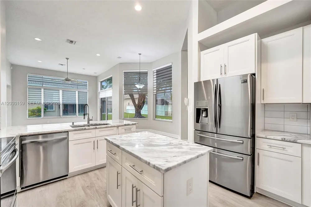 6334 SW 192nd Ave #6334 Pembroke Pines, FL 33332