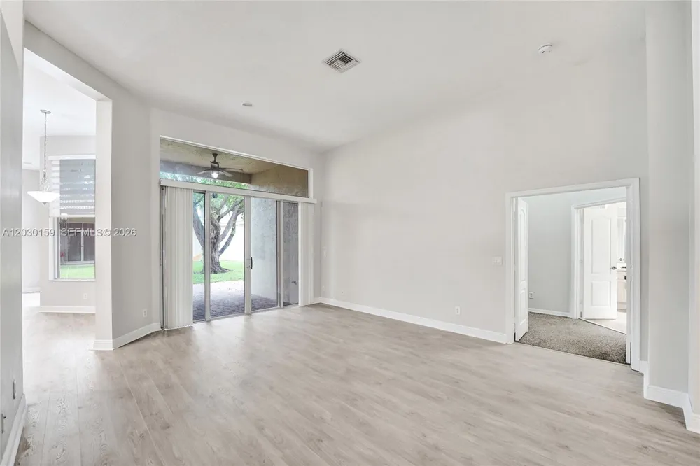 6334 SW 192nd Ave #6334 Pembroke Pines, FL 33332