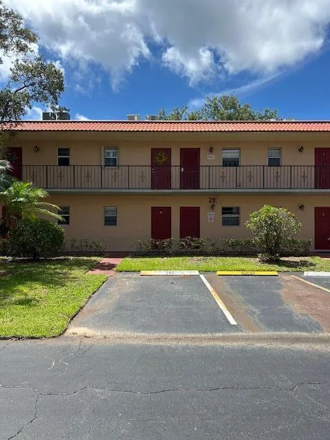 1955 SW Palm City Road #28 H
