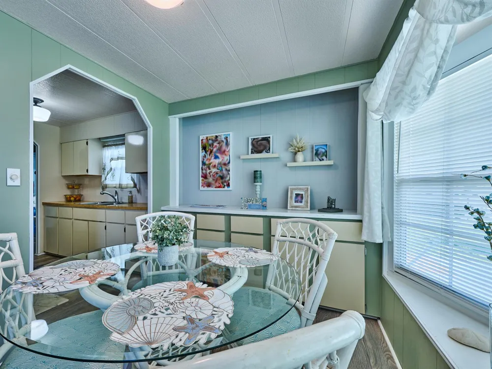 6977 SE Delegate Street Hobe Sound, FL 33455