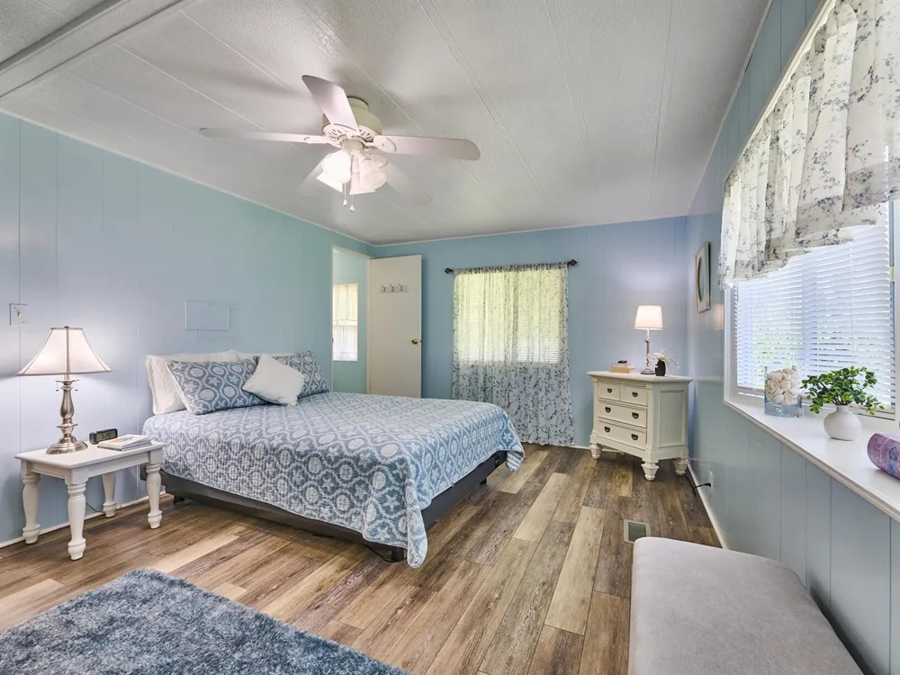 6977 SE Delegate Street Hobe Sound, FL 33455