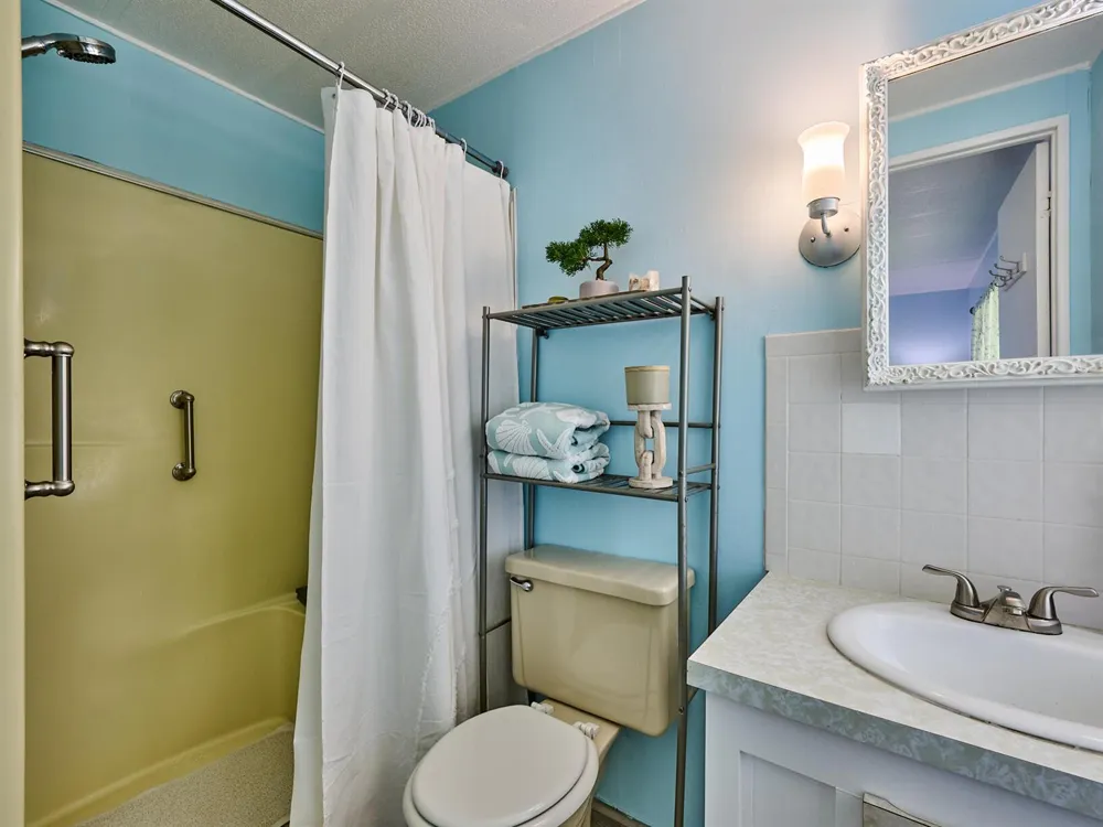 6977 SE Delegate Street Hobe Sound, FL 33455