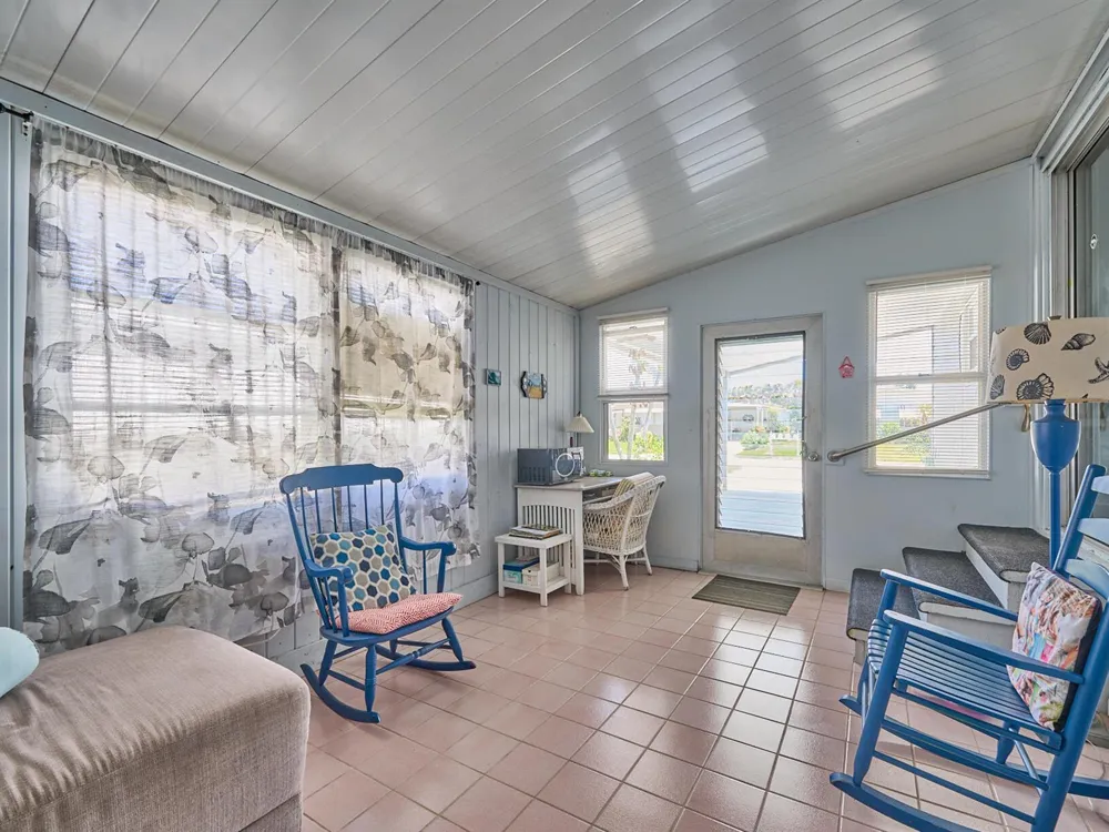 6977 SE Delegate Street Hobe Sound, FL 33455