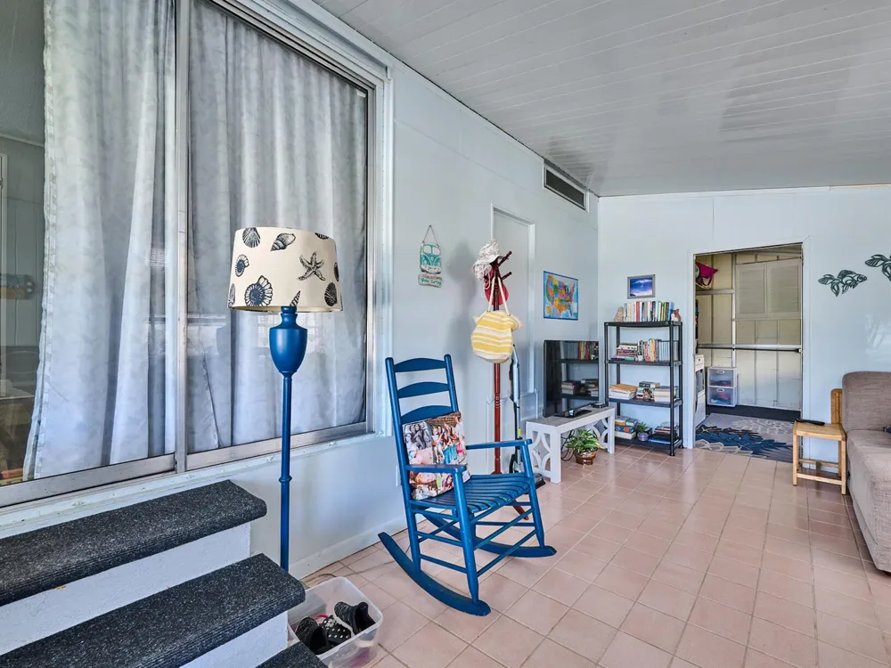 6977 SE Delegate Street Hobe Sound, FL 33455