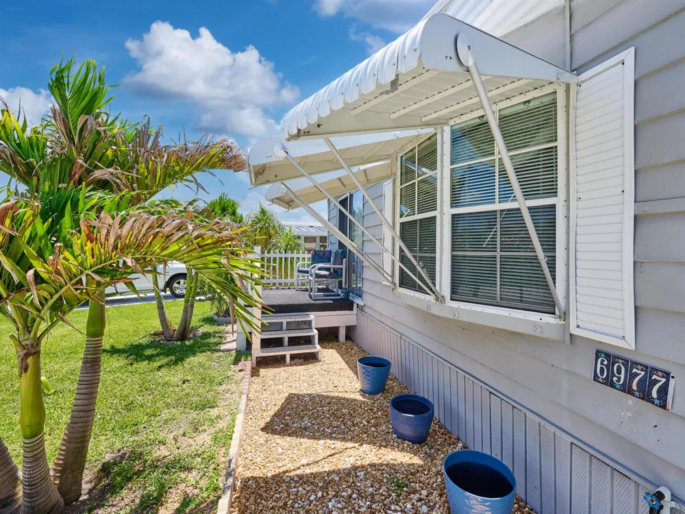 6977 SE Delegate Street Hobe Sound, FL 33455