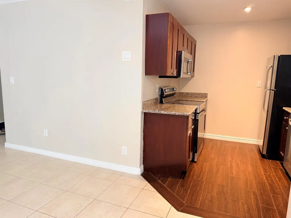 12420 Peconic Court #12424 Wellington, FL 33414