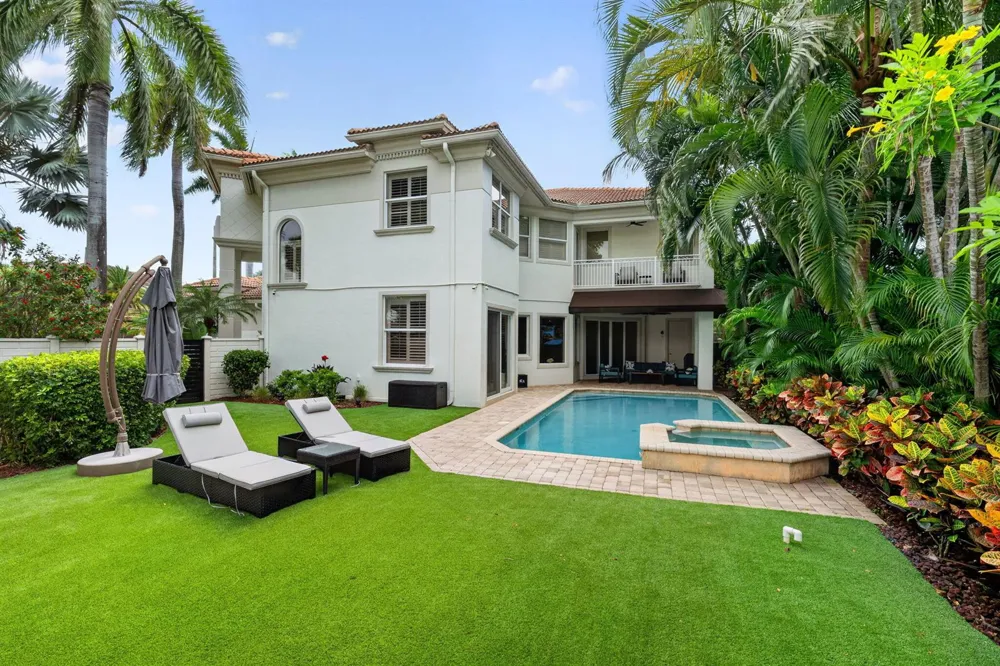 2844 NE 26th Avenue Lighthouse Point, FL 33064