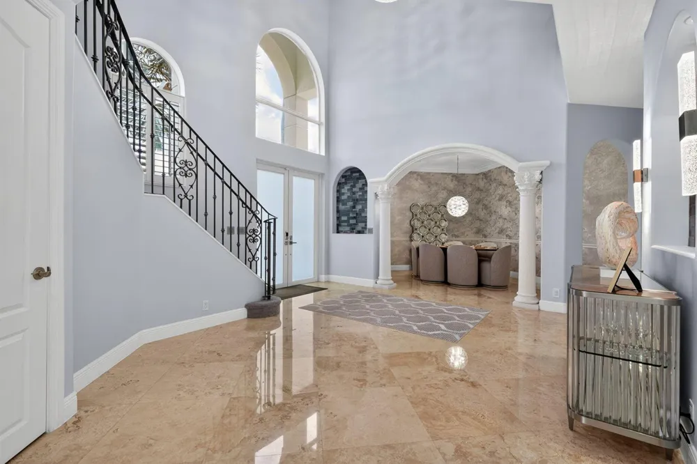 2844 NE 26th Avenue Lighthouse Point, FL 33064