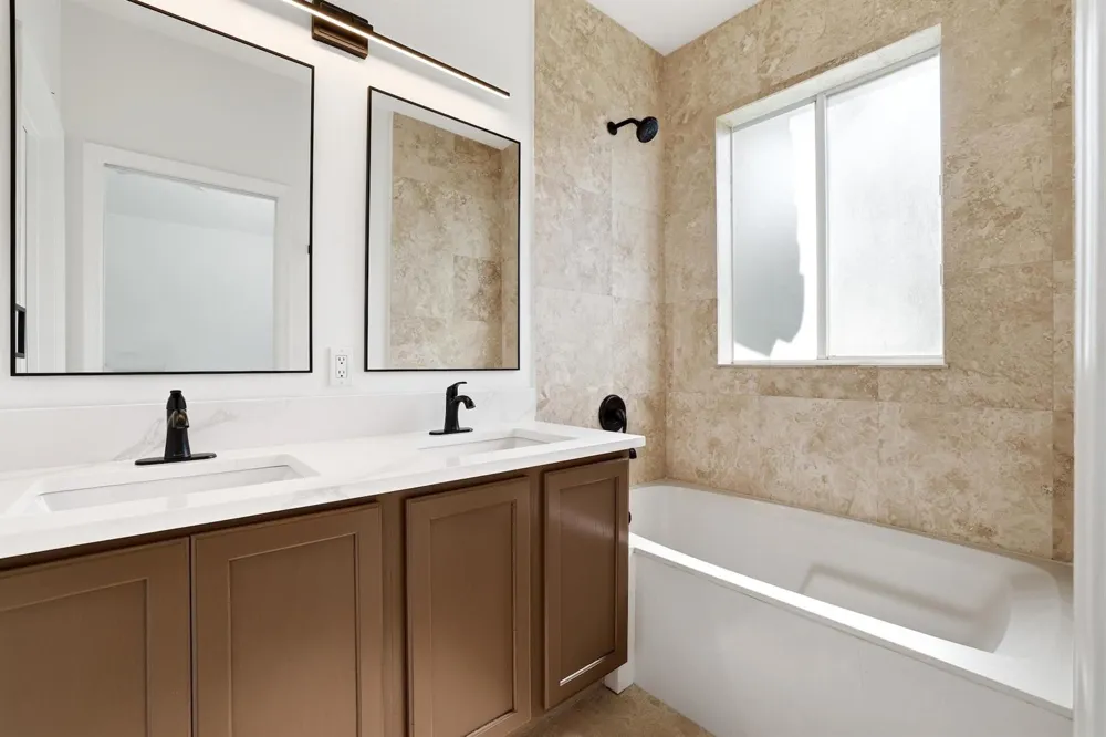 3068 Laurel Ridge Circle Riviera Beach, FL 33404