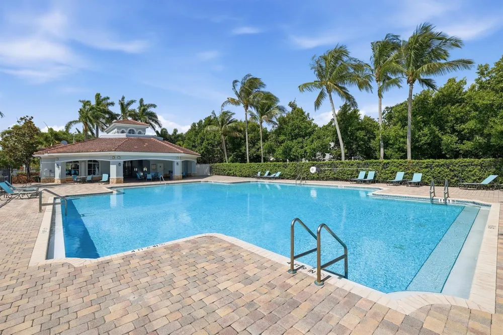 3068 Laurel Ridge Circle Riviera Beach, FL 33404