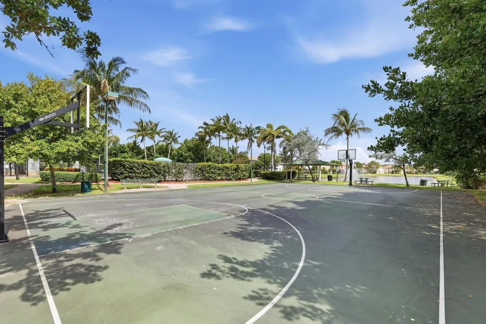 3068 Laurel Ridge Circle Riviera Beach, FL 33404