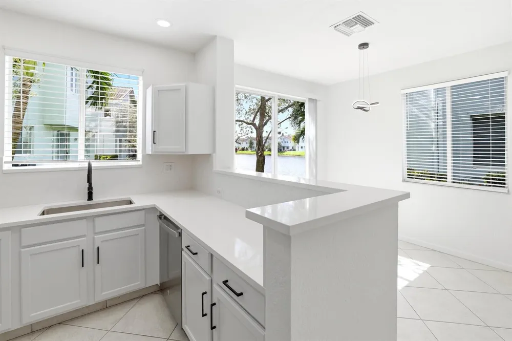 3068 Laurel Ridge Circle Riviera Beach, FL 33404