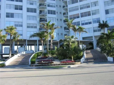 11930 Bayshore Drive #706
