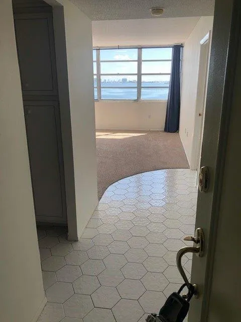 11930 Bayshore Drive #706 North Miami, FL 33181