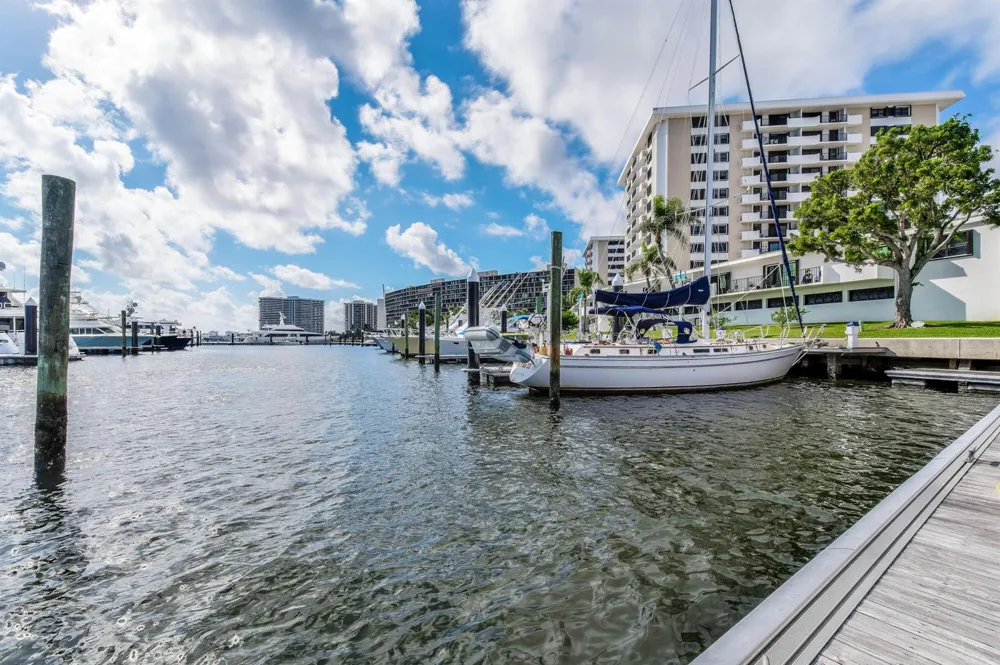 1200 Marine Way #601 North Palm Beach, FL 33408