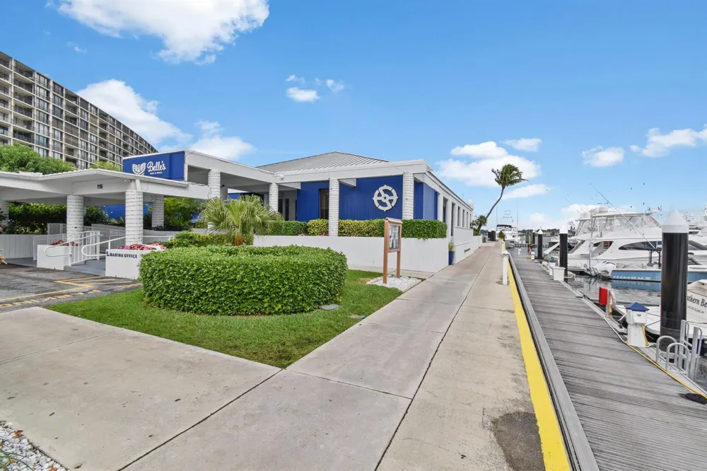 1200 Marine Way #601 North Palm Beach, FL 33408