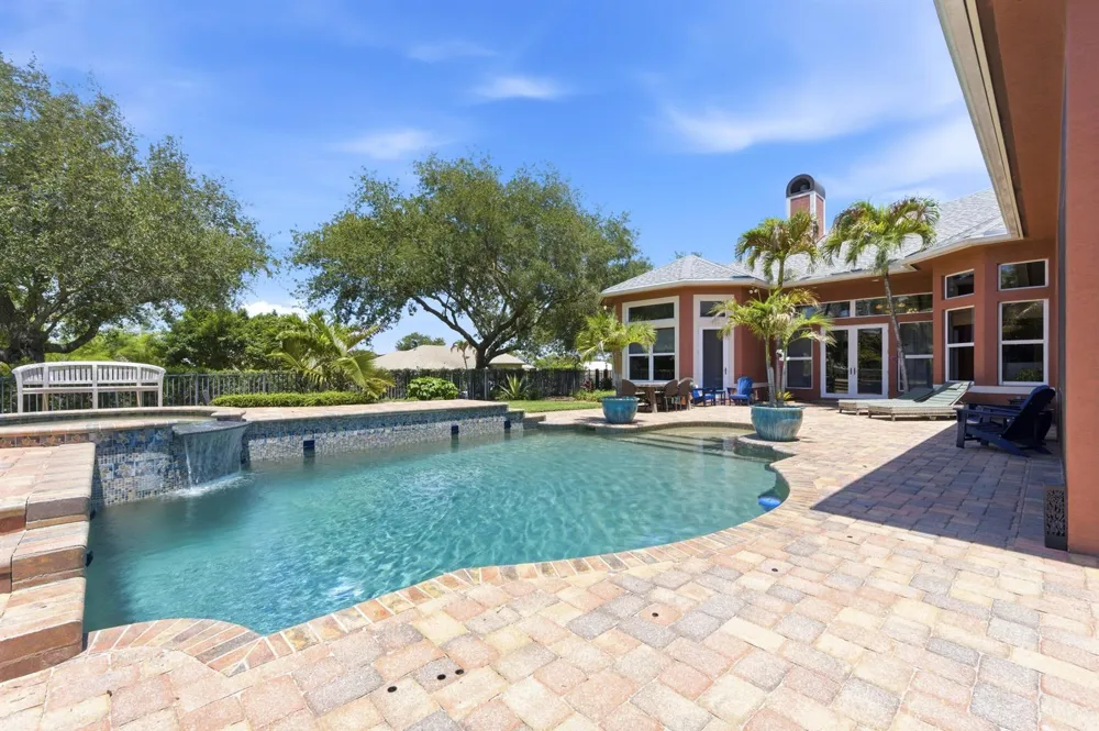 9742 SE Highborne Way Hobe Sound, FL 33455