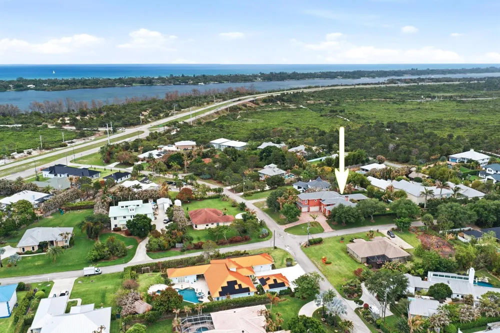 9742 SE Highborne Way Hobe Sound, FL 33455