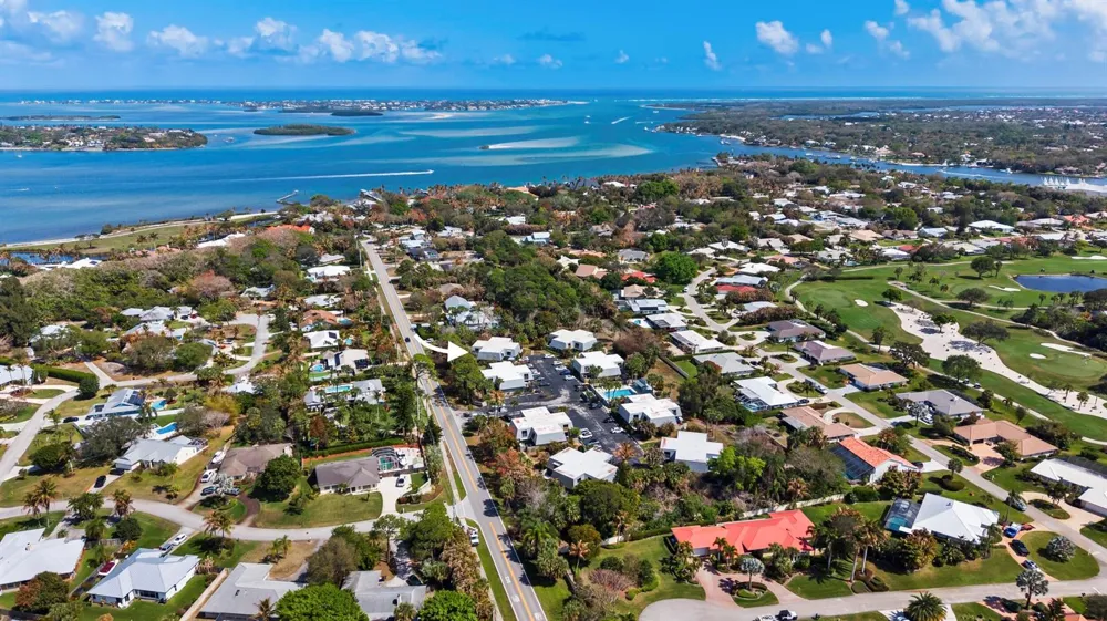 3852 Jefferson Street Stuart, FL 34997