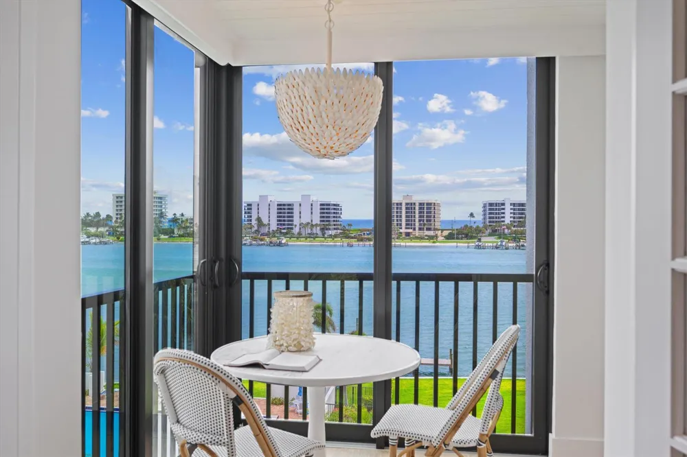 19800 S Sandpointe Bay Drive #510 Tequesta, FL 33469