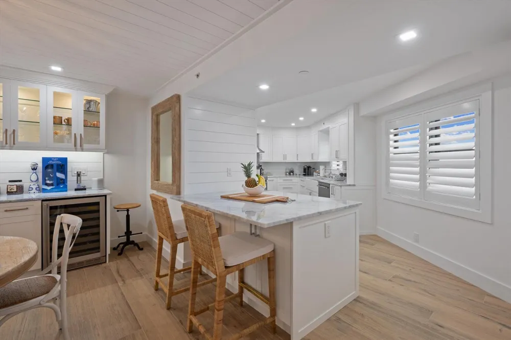 19800 S Sandpointe Bay Drive #510 Tequesta, FL 33469