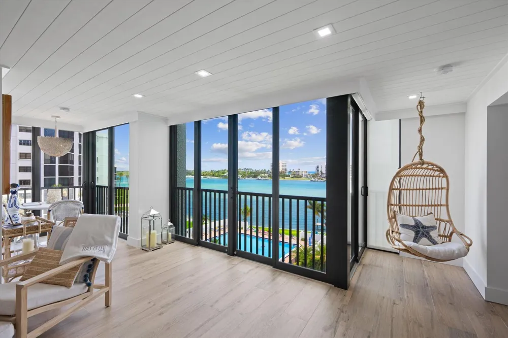 19800 S Sandpointe Bay Drive #510 Tequesta, FL 33469