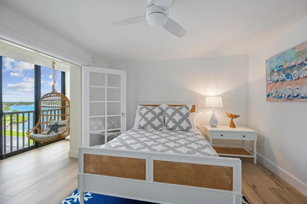 19800 S Sandpointe Bay Drive #510 Tequesta, FL 33469