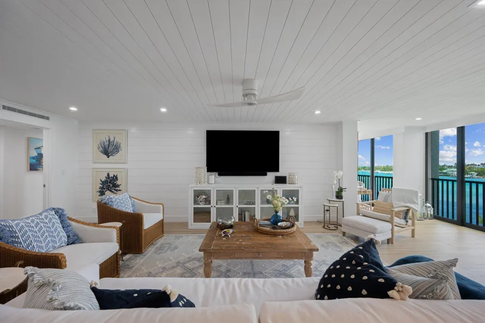 19800 S Sandpointe Bay Drive #510 Tequesta, FL 33469