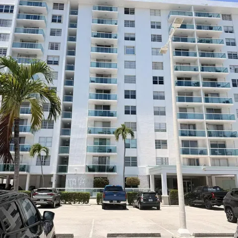2841 NE 163rd Street #502